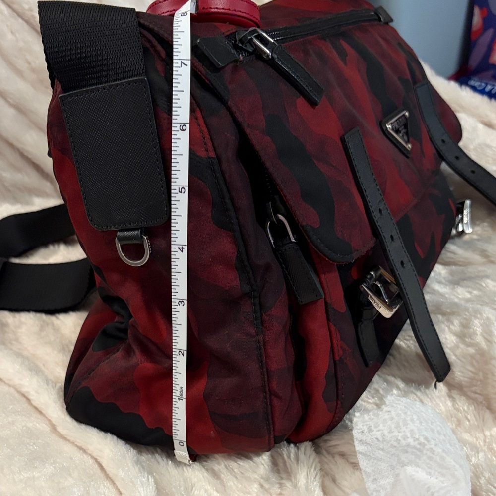 Prada Men's Camouflage Red and Black Messenger Bag - Picture 12 of 16